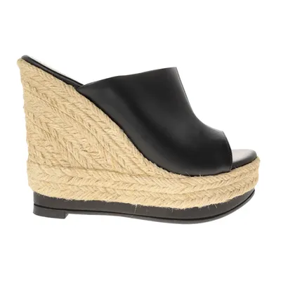 Sandalias Mariel color negro cuña elevada