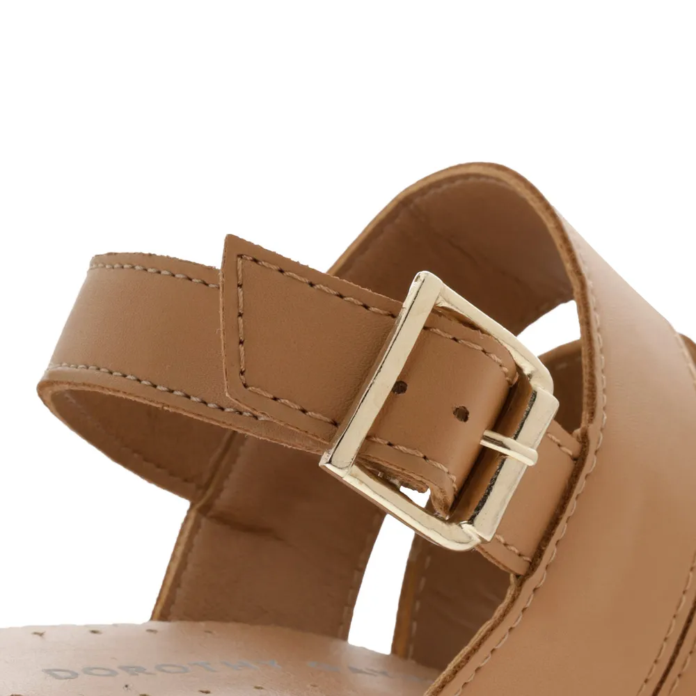 Sandalias Juana color camel con triple cinta