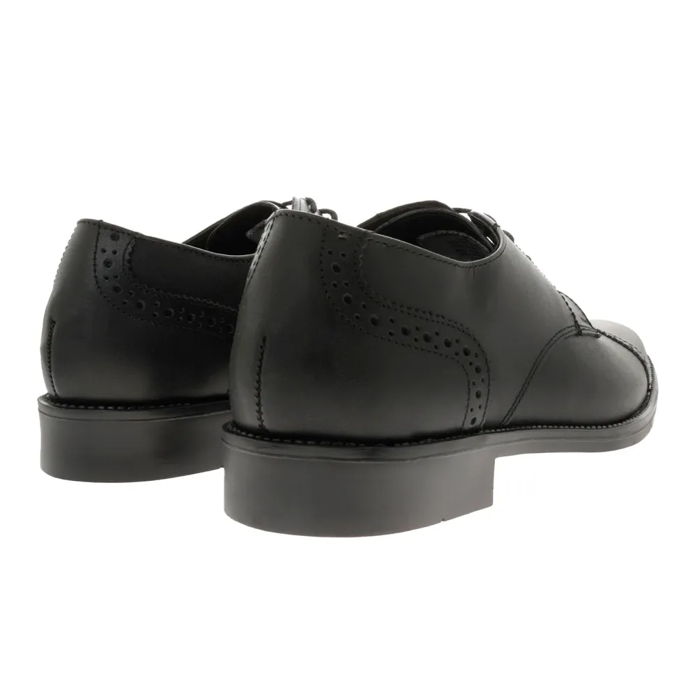 Zapato Osmar color negro con perforado