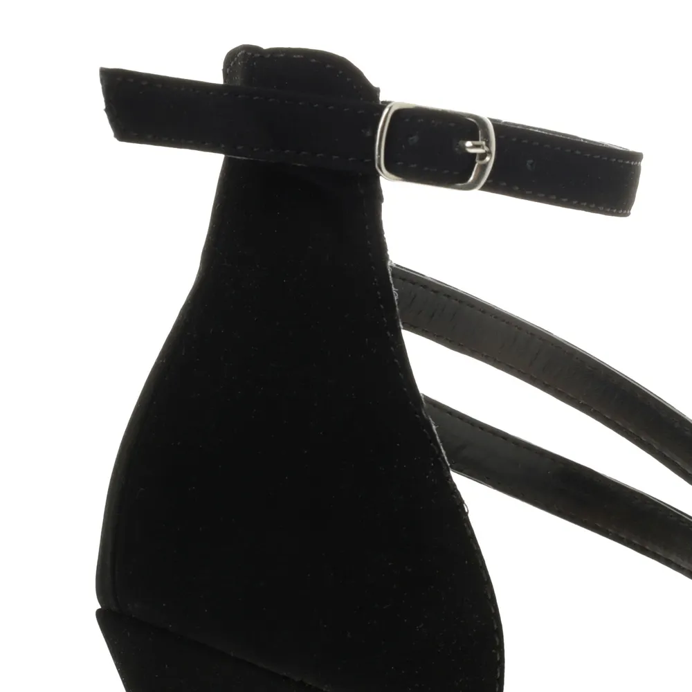 Sandalias Lesly color negro slingback