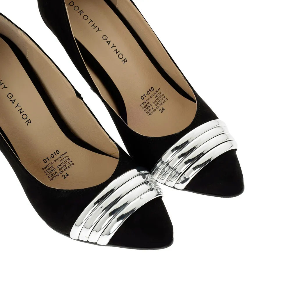 Zapatillas Liliana color negro con detalles plata