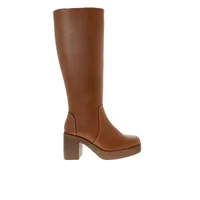 Bota Esthefy color camel con tacón cuadrado