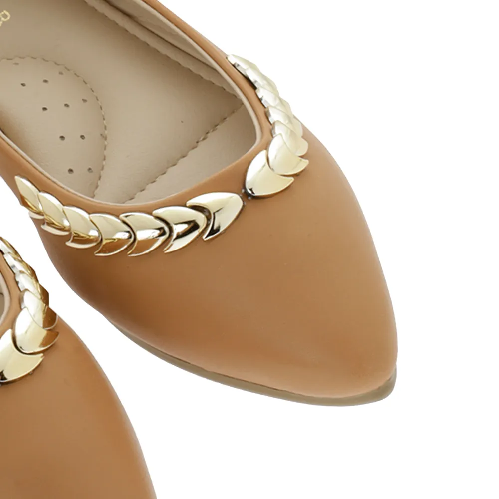 Balerina Miley color camel con detalle dorado