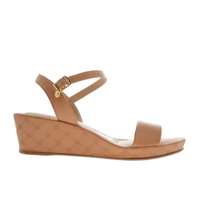 Sandalias Paulette color camel perforado