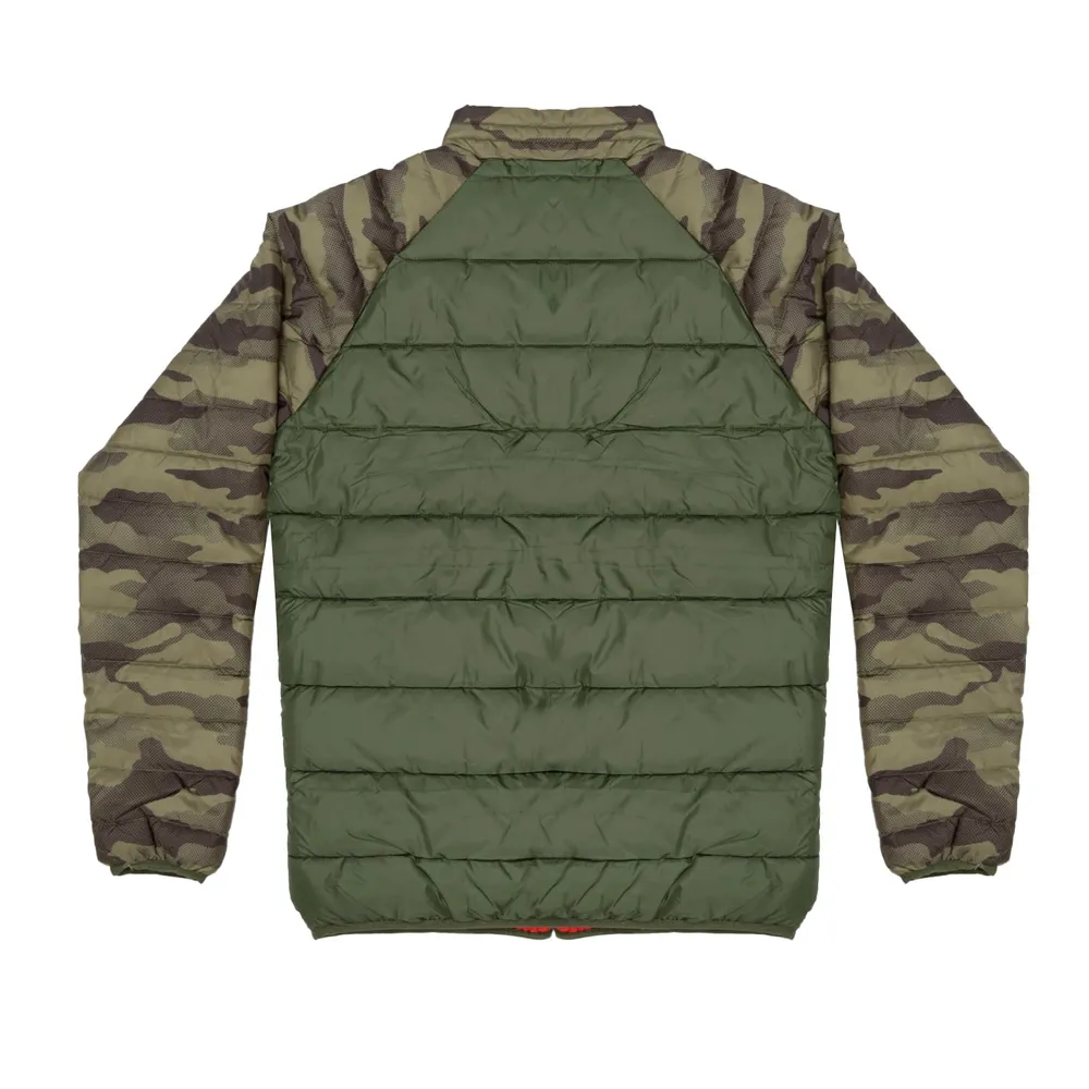 Chamarra capitonada color olivo militar para hombre