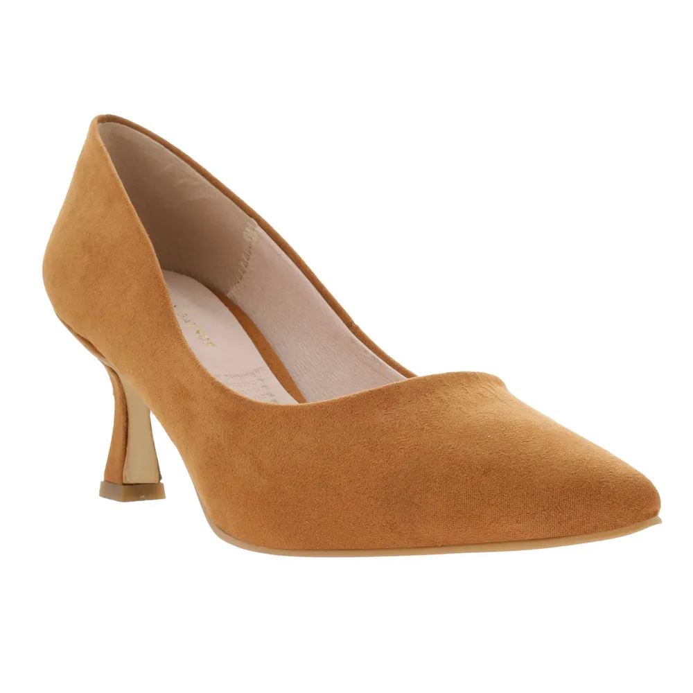 Zapatilla Maribel color camel