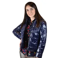 Chamarra capitonada color azul brillante para mujer