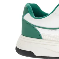 Tenis color blanco con detalles verde