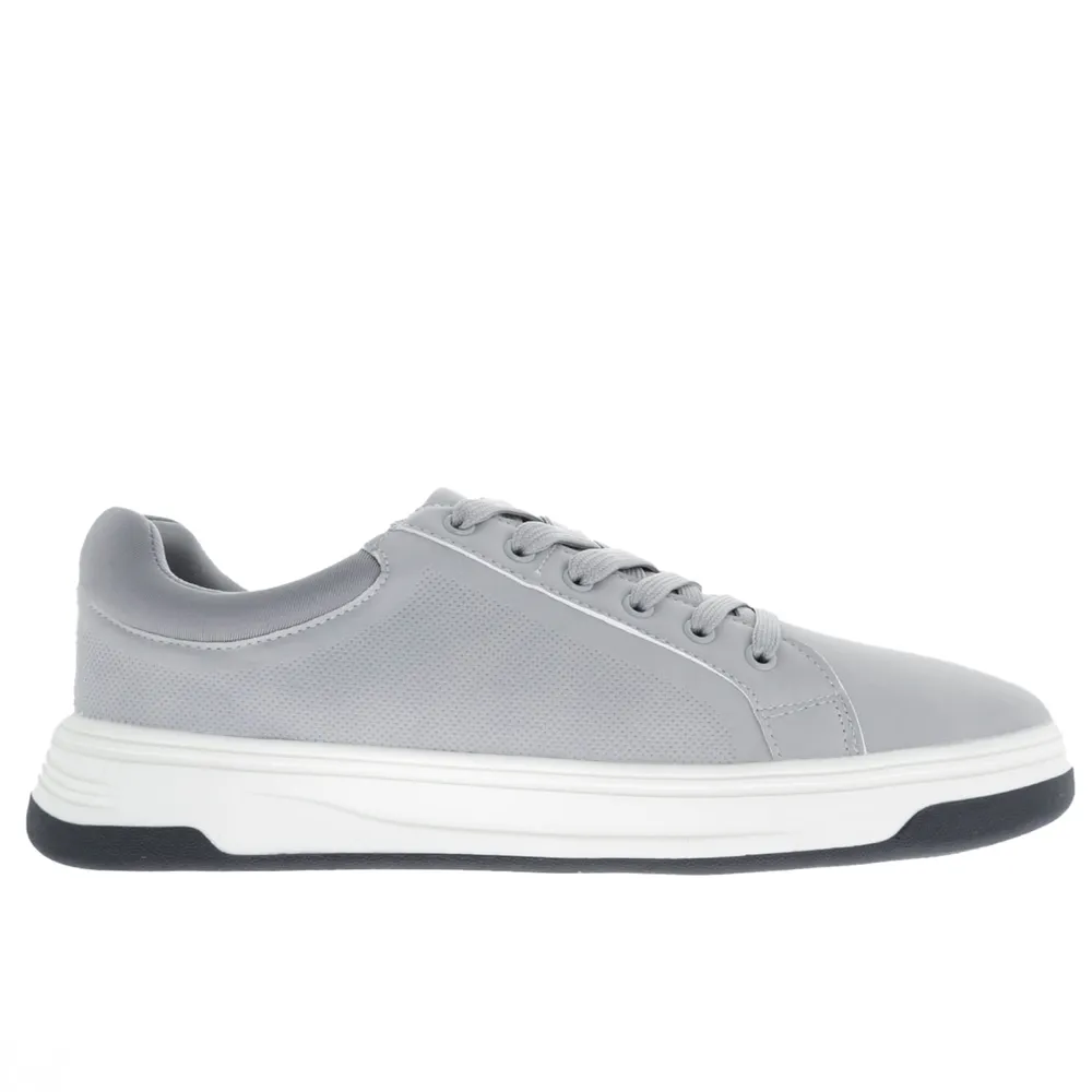 Tenis color gris claro