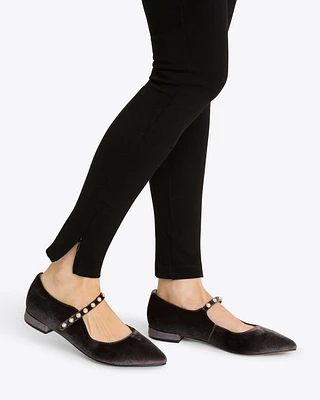 Abigail Velvet Flat