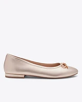 Eloise Bow Flat