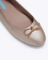 Eloise Bow Flat