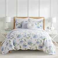 Trisa Quilt Set