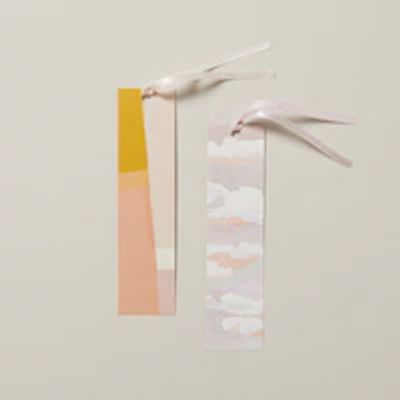 SET OF 2 BOOKMARKS WITH RIBBON