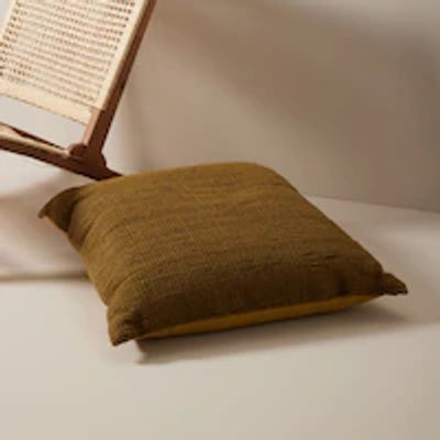 KNOTTED FLOOR PILLOW ECRU OLIVE