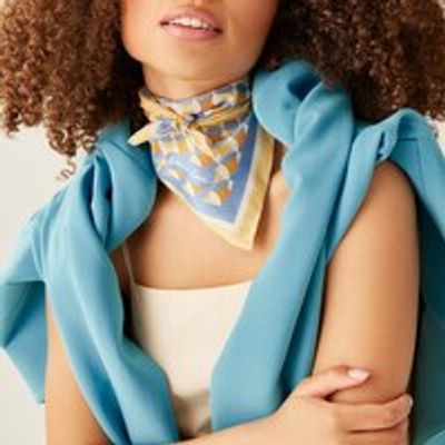 SILK GEO NECKERCHIEF, LIGHT SKY