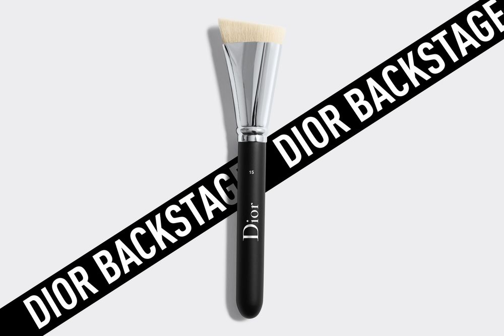 Dior Backstage Contour Brush N°15