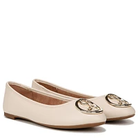 Women's Coy Flat