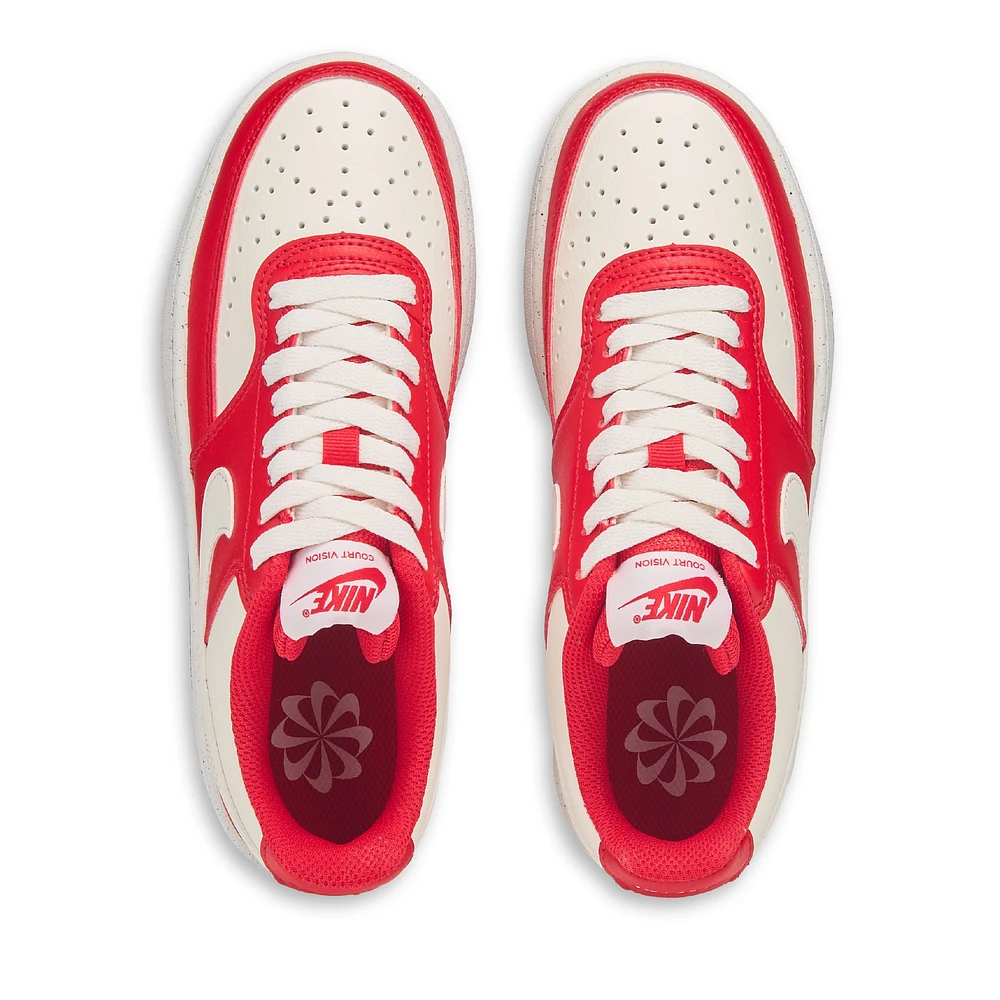 Women's Court Vision Low Sneaker