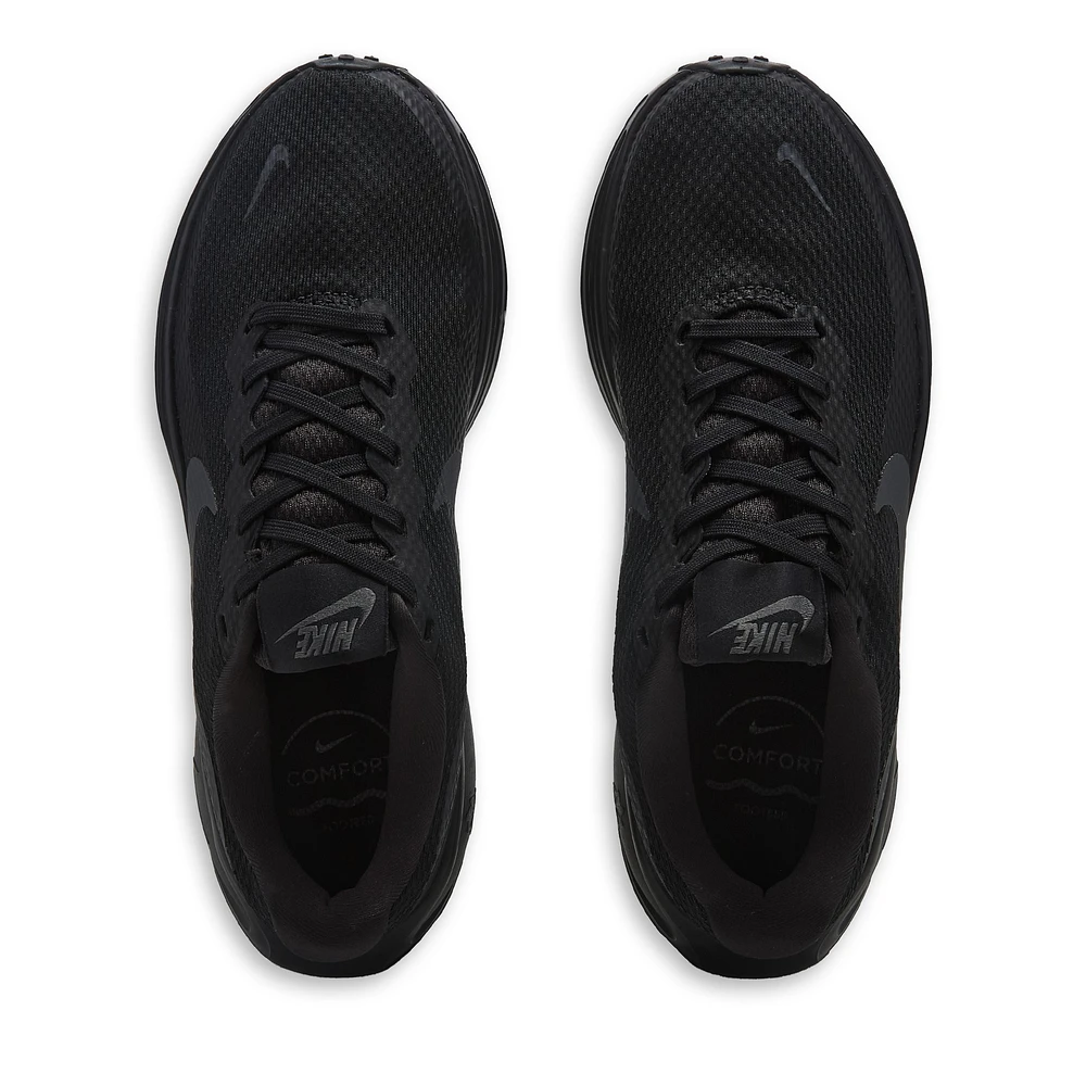 Women's Revolution 8 Sneaker