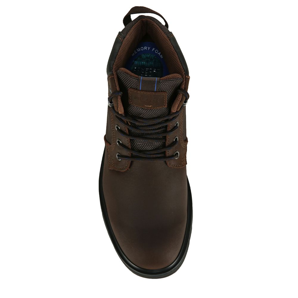 Men's Luxor Waterproof Plain Toe Chukka Boot