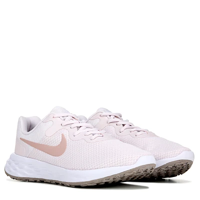 Women's Revolution 6 Running Shoe