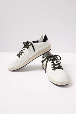 ST-001 Sneaker