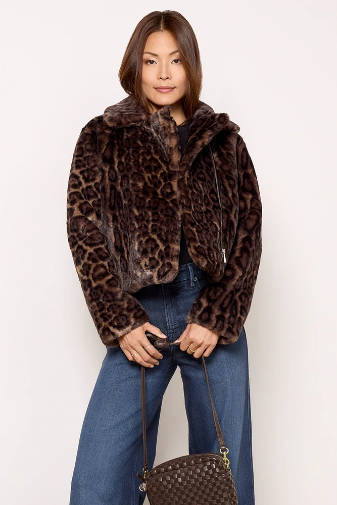 Dahlia Leopard Biker