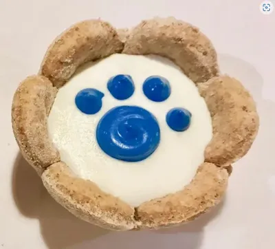 Peamutt Butter Cup White w/Blue Paw(Small) Dog