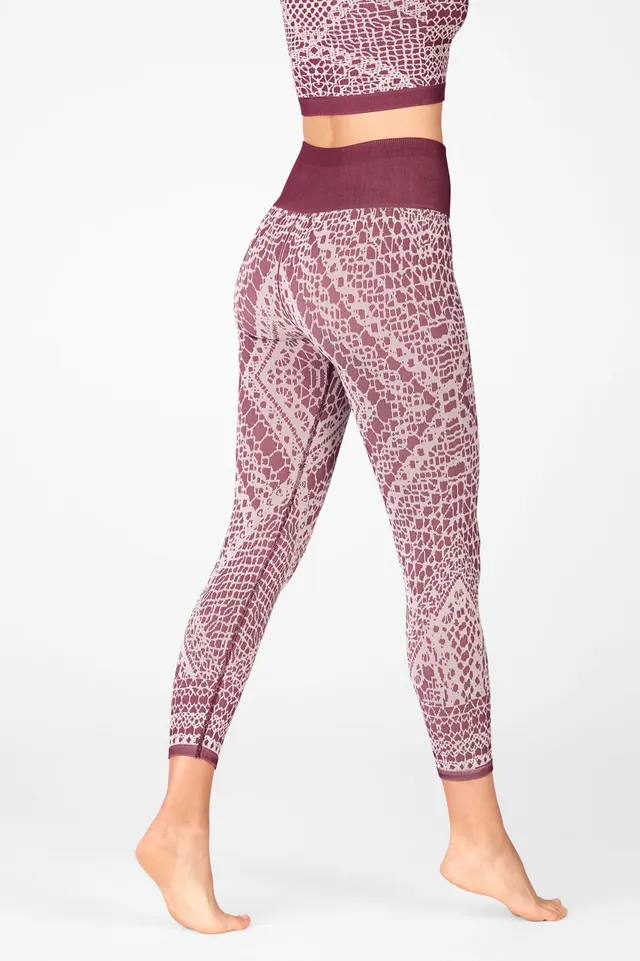 Fabletics Mid-Rise Printed PowerHold Capri.  Lace bottom shorts, Cropped  leggings, Clothes design