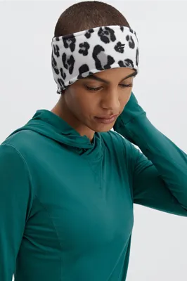 Fabletics Polar Fleece Ear Warmer Womens Large Snow Leopard Size Osfm