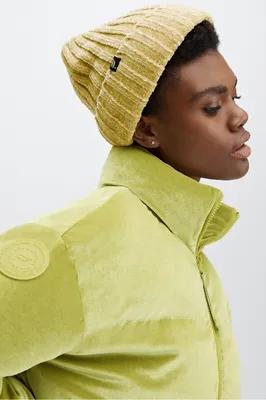 Fabletics Velvet Yarn Knit Beanie Womens green Size Osfm