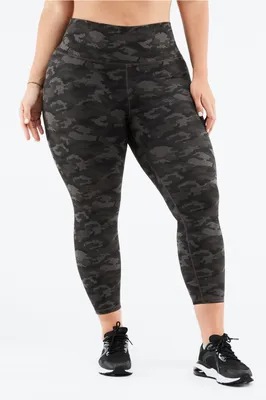 Fabletics Define High-Waisted 7/8 Legging Womens Charcoal Camo plus Size 4X