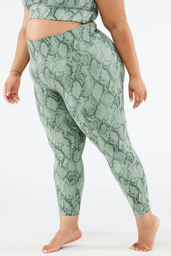 Fabletics Define High-Waisted 7/8 Legging Womens Cactus Snake plus Size 4X