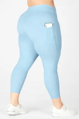 Fabletics Anywhere High-Waisted Moto 7/8 Womens blue plus Size 3X