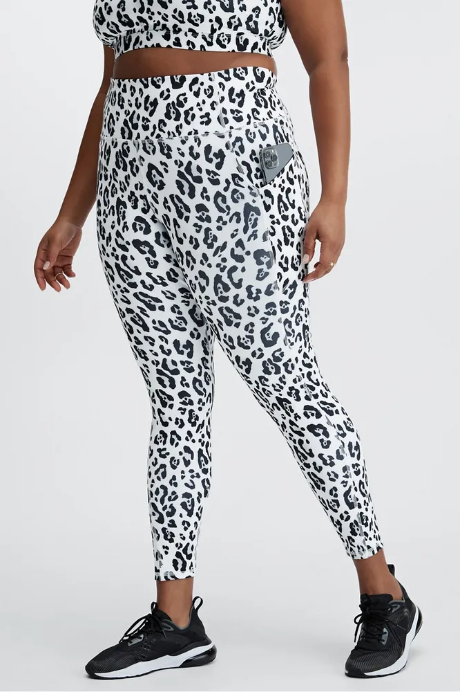 Fabletics Oasis High-Waisted Legging Womens Snow Leopard plus Size 4X