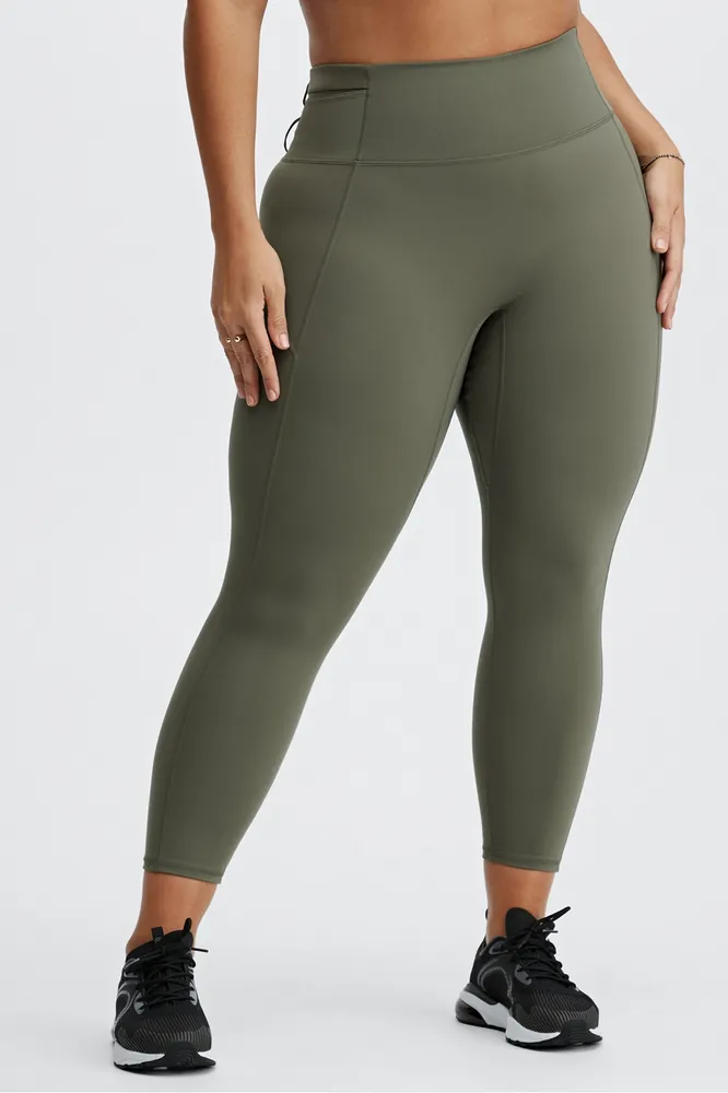 Fabletics High-Waisted Utility Hike 7/8 Legging Womens green plus Size 3X