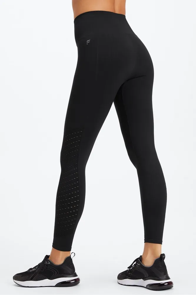 Fabletics Eco Sync High-Waisted Perforated 7/8 Womens black Size