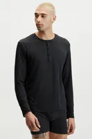 Fabletics Men The RestoreKnit Henley male Size