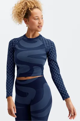 Fabletics Jada Seamless Long-Sleeve Crop Top Womens Size