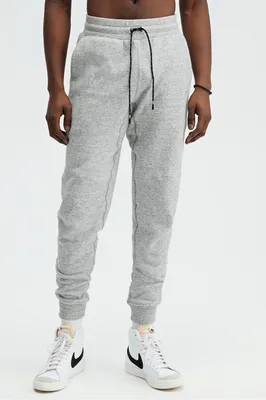 Fabletics Men The Postgame Jogger male Grey Heather Size