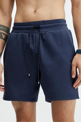 Fabletics Men The Postgame Short male Classic Navy Size