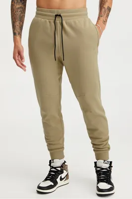 Fabletics Men The Go-To Jogger male Twill Size