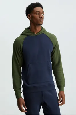 Fabletics Men The Postgame Hoodie male Classic Navy/Olive Green Size