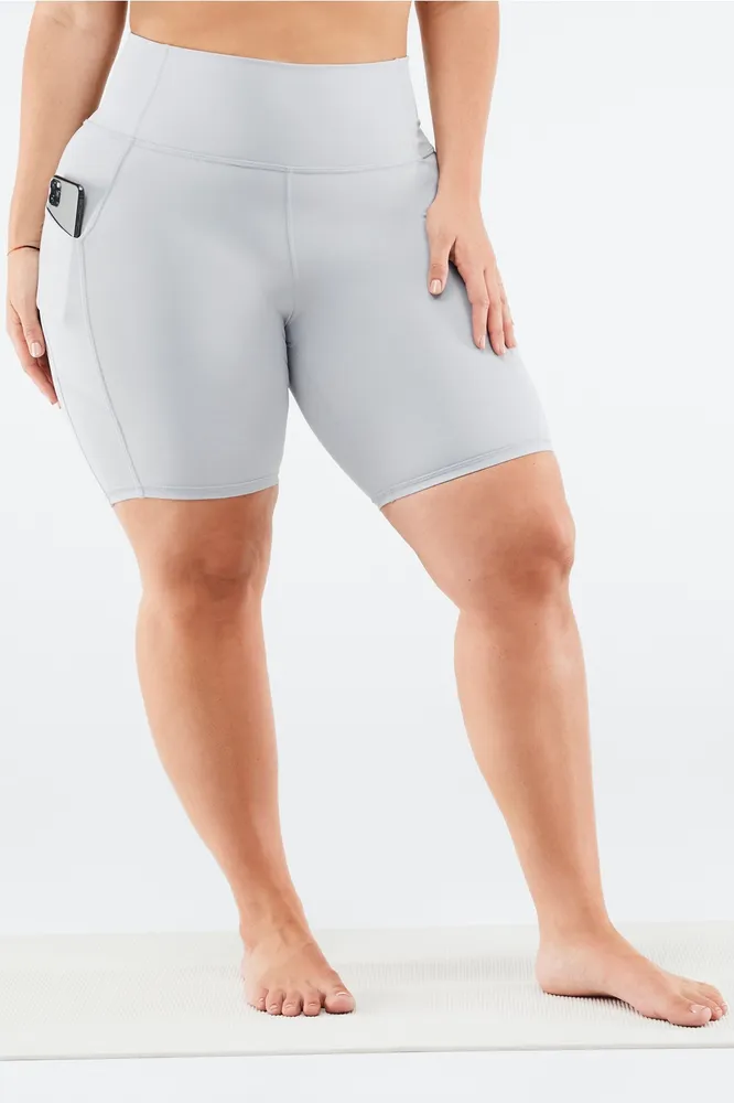 Fabletics Oasis High-Waisted 7/8 Legging Womens Arctic Grey plus