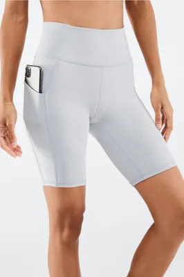 Fabletics Oasis High-Waisted Pocket Short 9 Womens Size