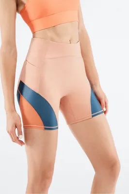 Fabletics High-Waisted Motion365 Run Short 6 Womens Size