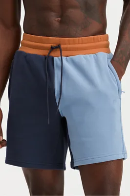 Fabletics Men The Go-To Short male Classic Navy Block Size