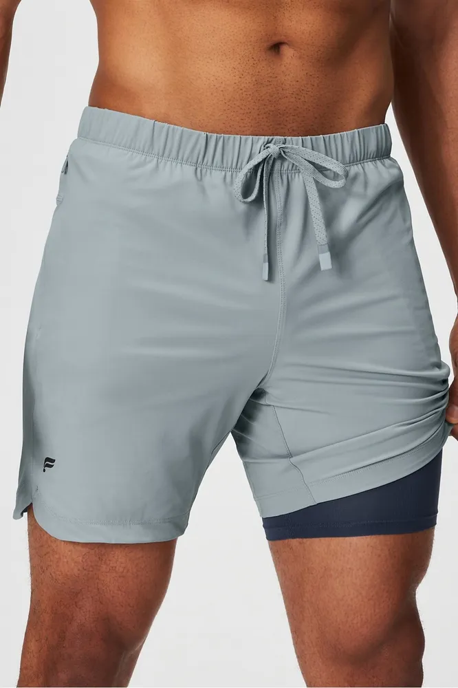 Fabletics Men The One Short (Lined) male Shadow Grey Size