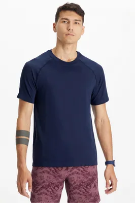 Fabletics Men The Training Day Tee male Navy Size